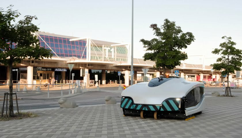 Trombia Free street sweeper Helsinki Airport